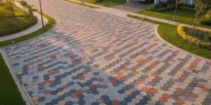 Read more about the article Ide Pola Pemasangan Paving Block yang Estetik